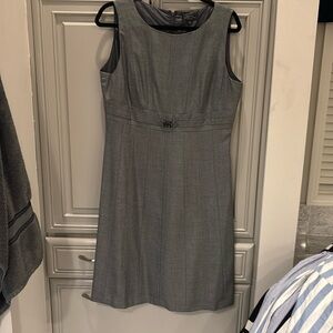 Like new size 12 Tahari office dress with silver small buckle